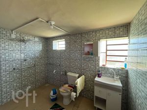 Image 18 - 888771
