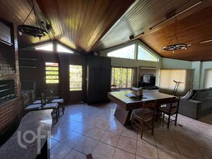 Image 15 - 888771