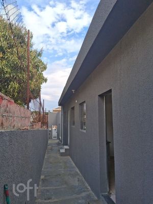 Image 11 - 888775