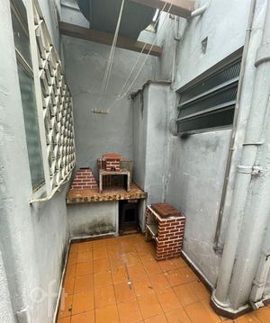 Image 7 - 888778