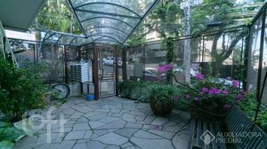 Image 32 - 888779