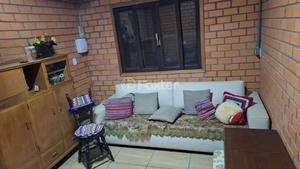 Image 7 - 888782