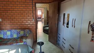 Image 14 - 888782
