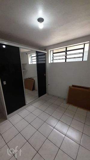 Image 8 - 888789
