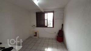 Image 21 - 888789