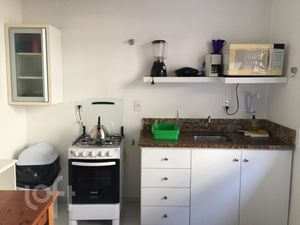Image 3 - 888799