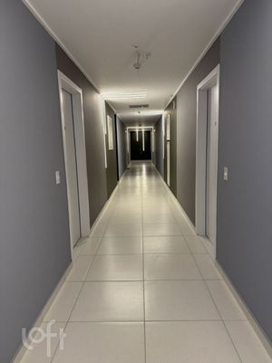 Image 11 - 888803