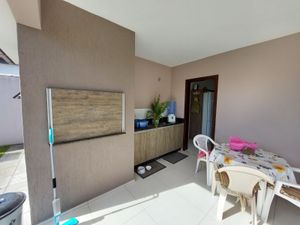 Image 14 - 888851