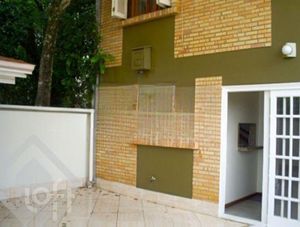 Image 6 - 888866