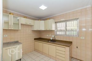 Image 17 - 888876