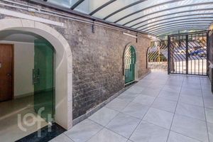 Image 47 - 888876