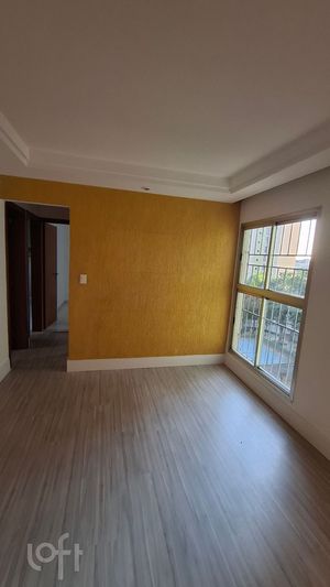 Image 15 - 888876