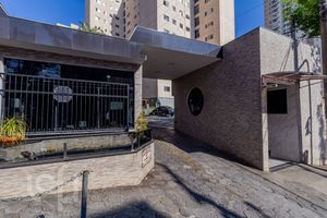 Image 61 - 888876