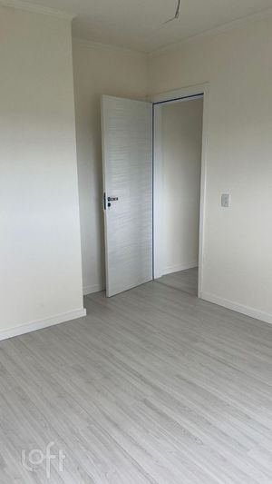 Image 12 - 888878