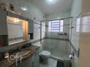 Image 17 - 888879
