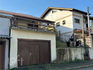 Image 11 - 888879