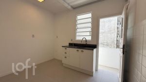 Image 8 - 888883