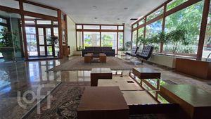 Image 14 - 888896