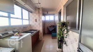 Image 10 - 888896