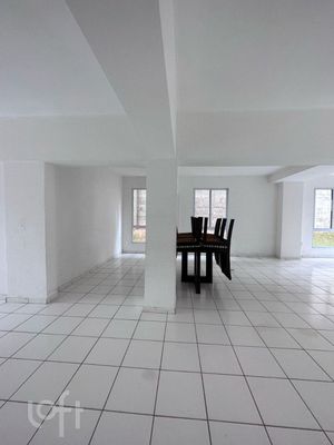 Image 21 - 888898
