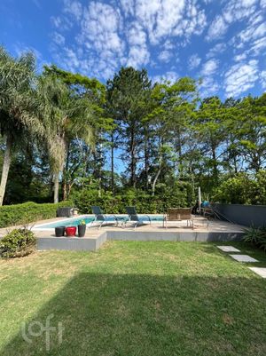 Image 8 - 888907