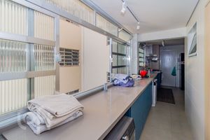 Image 30 - 888920