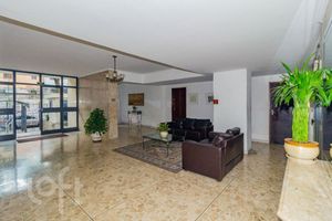 Image 34 - 888920