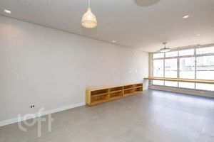 Image 1 - 888920