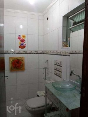 Image 10 - 888925