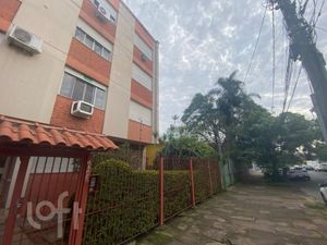 Image 21 - 888931