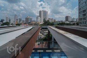 Image 12 - 888932