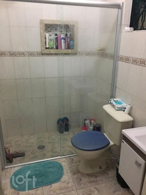 Image 11 - 888939