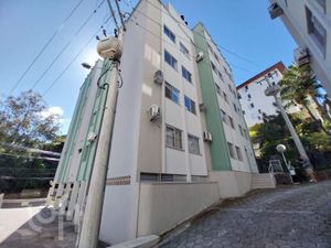 Image 15 - 888957