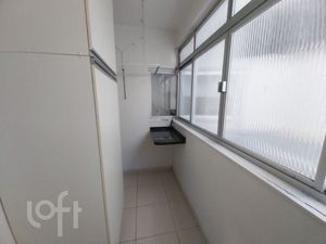 Image 8 - 888957
