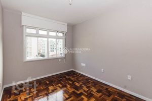 Image 3 - 888958