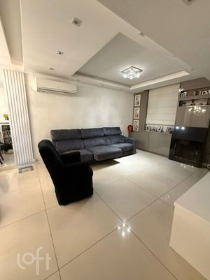 Image 9 - 888974