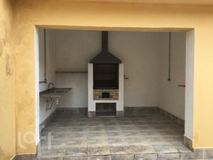 Image 8 - 888980