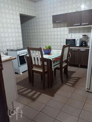 Image 3 - 888986