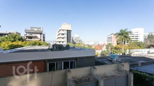 Image 41 - 888988