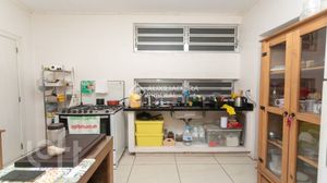 Image 30 - 888988
