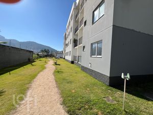 Image 13 - 888996