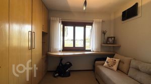 Image 14 - 888997