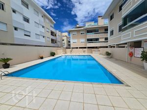 Image 8 - 889075