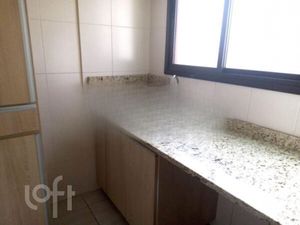 Image 9 - 889172
