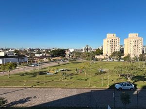 Image 14 - 889253