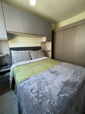 Image 9 - 889253