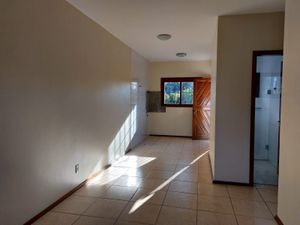 Image 3 - 889257