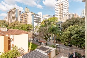 Image 27 - 889259