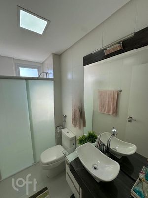 Image 19 - 889287