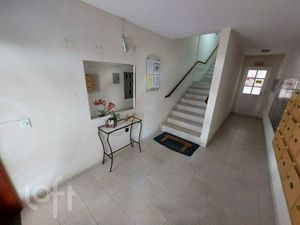 Image 9 - 889288